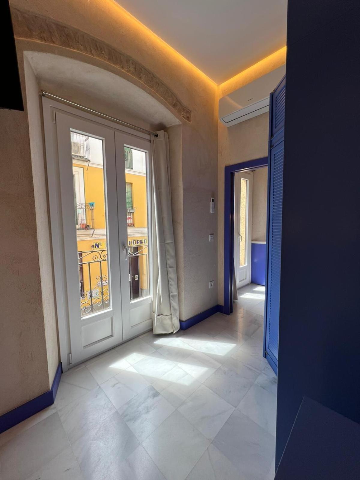 Philippe'S Home Triana Севілья Екстер'єр фото